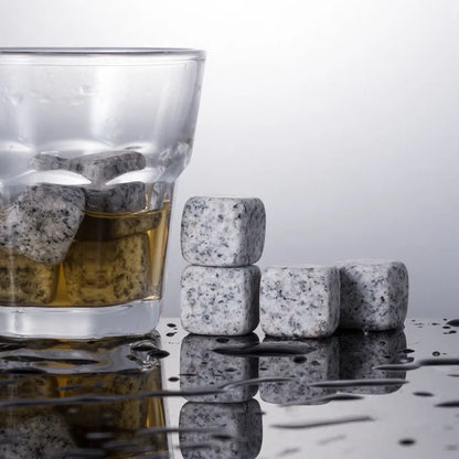 Eiswürfel aus Naturstein